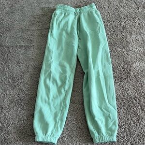 H&M green sweatpants